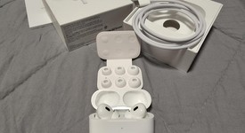 Used
													Apple AirPods Pro 2nd Gen - USB-C, photo 6 of 6