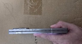 Good
													Samsung Galaxy Z Fold6 - Unlocked, Silver, 1 TB, 12 GB, SM-F956U1, photo 4 of 7