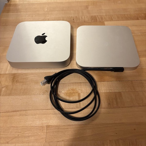 Mac mini 2020 - 256 GB, Silver, 8 GB, Apple M1