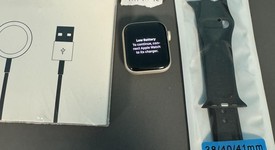Mint
													Apple Watch SE 2nd Gen 40mm - Starlight, A2722 - GPS, Aluminum, photo 1 of 6