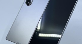 Good
													Samsung Galaxy Z Fold6 - Unlocked, Silver, 1 TB, 12 GB, SM-F956U1, photo 5 of 15