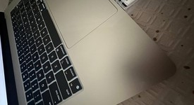 Good
													MacBook Air 2025 (M4) - 15" - Apple M4, Silver, 1 TB, 32 GB, photo 3 of 10