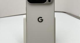 Good
													Google Pixel 10 Pro - Unlocked, Porcelain, 256 GB, G4QUR, photo 3 of 6