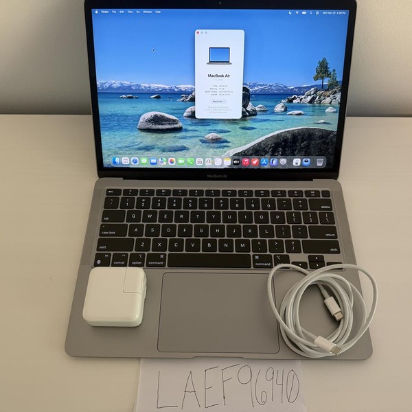 MacBook Air 2020 - 13 inch - 1 TB, Gray, 16 GB, Apple M1