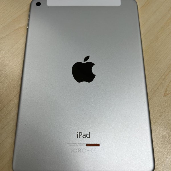 Apple iPad Mini 4 - Unlocked, 32 GB, Silver