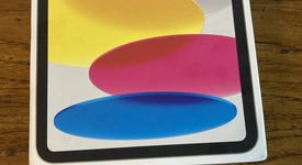 New
													Apple iPad 11th Gen - Wi-Fi, Silver, 128 GB, A3354, photo 2 of 5