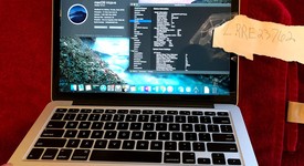 Good
													MacBook Pro 2015 (Retina) - 13" - Silver, 256 GB, 8 GB, photo 4 of 5