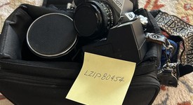 Good
													Canon AE-1, photo 1 of 3