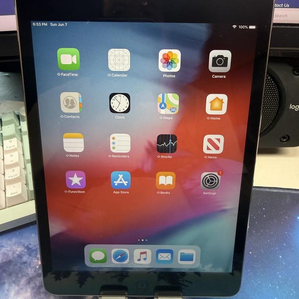 Apple iPad Mini 2 Retina - Wi-Fi, 16 GB, Black