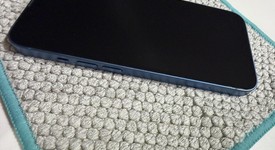 Good
													Apple iPhone 13 - Unlocked, Blue, 256 GB, A2482, photo 5 of 7