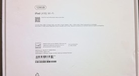 New
													Apple iPad 11th Gen - Wi-Fi, Silver, 128 GB, A3354, photo 2 of 5