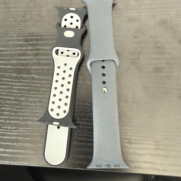 Apple Watch SE 2nd Gen 44mm - Unlocked, Midnight, A2727 - Cellular, Aluminum