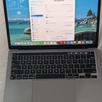 Good MacBook Pro 2020 - 13 inch - 256 GB, Gray, 8 GB, Apple M1