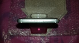 Good
													Samsung Galaxy S7 Edge - Unlocked, Silver, 32 GB, SM-G935U, photo 3 of 6