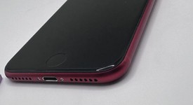 Good
													Apple iPhone SE 2nd Gen 2020 - Unlocked, Red, 64 GB, A2275, photo 4 of 11