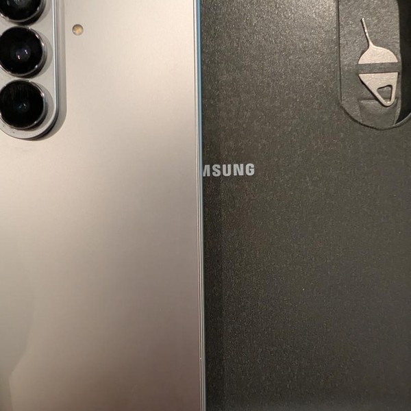 Samsung Galaxy Z Fold7 - Unlocked, 512 GB, Silver Shadow, 12 GB, SM-F966U1