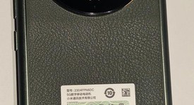 Mint
													Xiaomi 13 Ultra - Unlocked Non-US, Green, 256 GB, 12 GB, photo 2 of 7