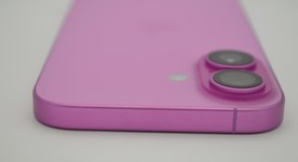 Mint
													Apple iPhone 16 - Unlocked, Pink, 128 GB, A3081, photo 5 of 11