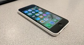 Good
													Apple iPhone 5C - Verizon, White, 8 GB, A1532, photo 1 of 6
