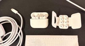 Used
													Apple AirPods Pro 3, photo 3 of 7