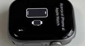 Mint
													Apple Watch Series 11 42mm - Unlocked, Space Gray, A3335 - Cellular, Aluminum, photo 2 of 6