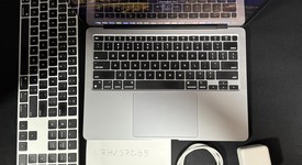 Good
													MacBook Air 2020 - 13" - Apple M1, Gray, 256 GB, 16 GB, photo 1 of 14