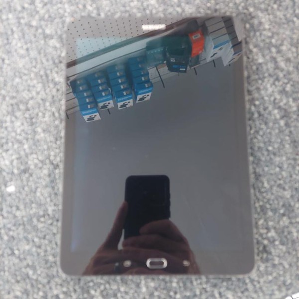 Samsung Galaxy Tab S2 9.7 - Unlocked, Black, 32 GB, SM-T819, 2016