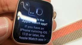 Fair
													Apple Watch SE 1st Gen 40mm - Gold, A2351 - GPS, Aluminum, photo 3 of 7