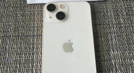 Good
													Apple iPhone 13 Mini - Unlocked, Starlight, 128 GB, A2481, photo 1 of 6