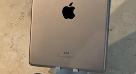 Good
													Apple iPad 6th Gen - Wi-Fi, Silver, 128 GB, A1893, photo 3 of 10