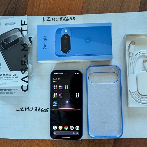 Google Pixel 10 - Unlocked, 128 GB, Indigo, GLBW0