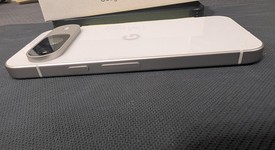 Good
													Google Pixel 9 - Unlocked, Porcelain, 128 GB, 12 GB, G2YBB, photo 4 of 5