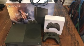 Mint
													Xbox One S (2016) - Green, 1 TB, photo 1 of 6