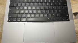 Good
													MacBook Pro 2023 - 14" - Apple M2 Pro 10-core, Gray, 512 GB, 32 GB, photo 5 of 34