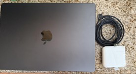 Mint
													MacBook Pro 2024 - 14" - Apple M4 Pro 12-core, Space Black, 512 GB, 24 GB, photo 2 of 10
