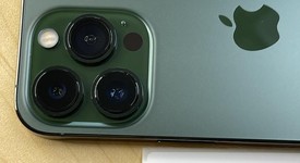Mint
													Apple iPhone 13 Pro - Unlocked, Green, 128 GB, A2483, photo 5 of 6