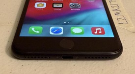 Good
													Apple iPhone 7 Plus - Unlocked, Black, 32 GB, A1784, GSM, photo 3 of 6