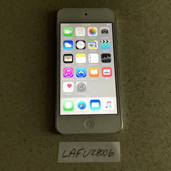 Apple iPod Touch 5th Gen - Wi-Fi, 32 GB, Silver