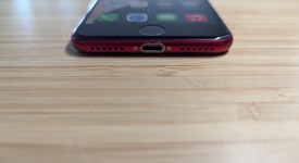 Good
													Apple iPhone SE 3rd Gen 2022 - Unlocked, Red, 128 GB, A2595, photo 4 of 15