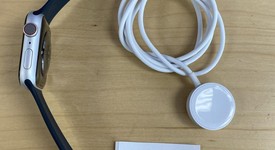 Mint
													Apple Watch Series 6 44mm - Unlocked, Silver, A2294 - Cellular, Aluminum, photo 2 of 6