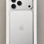 Mint Apple iPhone 17 Pro Max - Unlocked, 256 GB, Silver, A3257