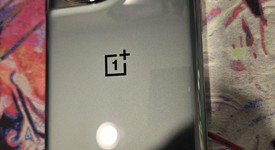 Mint
													OnePlus 11 - Unlocked, Green, 256 GB, 16 GB, CPH2451, photo 4 of 11