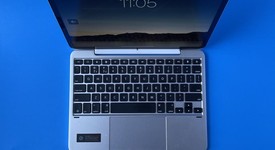 Good
													Apple iPad Pro 11" 3rd Gen 2021 - Unlocked, Silver, 128 GB, photo 1 of 5