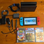 Good Nintendo Switch - 32 GB, Red & Blue