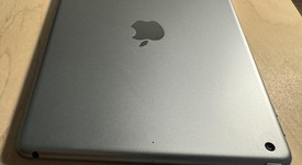 Good
													Apple iPad 6th Gen - Wi-Fi, Gray, 32 GB, A1893, photo 4 of 4