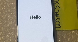 Mint
													Apple iPhone Xs - Unlocked, Gold, 64 GB, A1920, photo 1 of 6