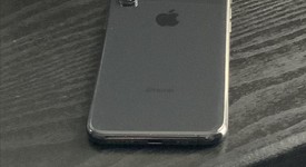 Good
													Apple iPhone Xs - AT&T, Gray, 64 GB, A1920, photo 5 of 7