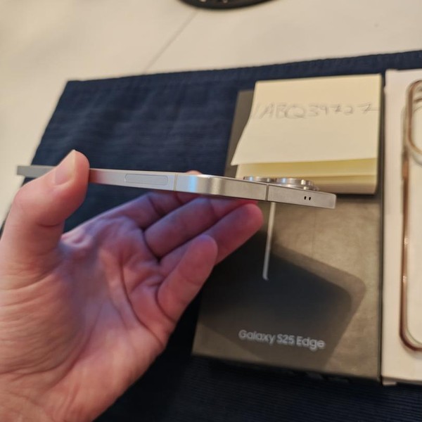 Samsung Galaxy S25 Edge - Unlocked, 512 GB, Silver, 12 GB, SM-S937U1