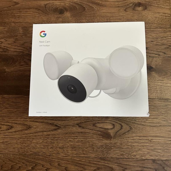 Google Nest Cam with Floodlight - Snow