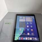 Fair Apple iPad (9th Gen) - Unlocked, 256 GB, Gray, A2603